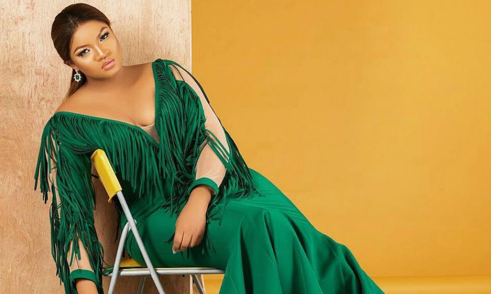 omotola-tiwa-savage-toke-makinwa-bonang-matheba-show-us-17-ways-wear-green-fabulously-greenenvygoals