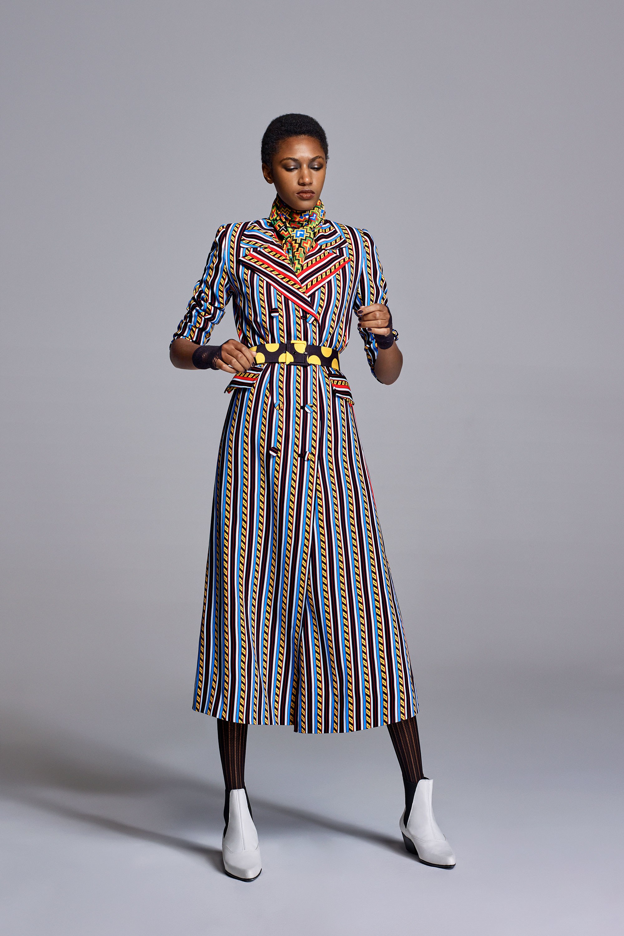 vibrant-colours-perfectly-tailored-outfits-make-duro-olowus-fall-2018-collection-released-london-fashion-week-2018
