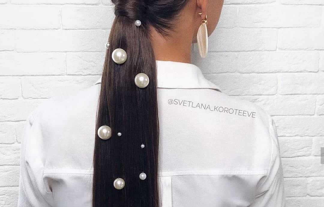 we-are-totally-in-love-with-these-bridal-ponytail-ideas