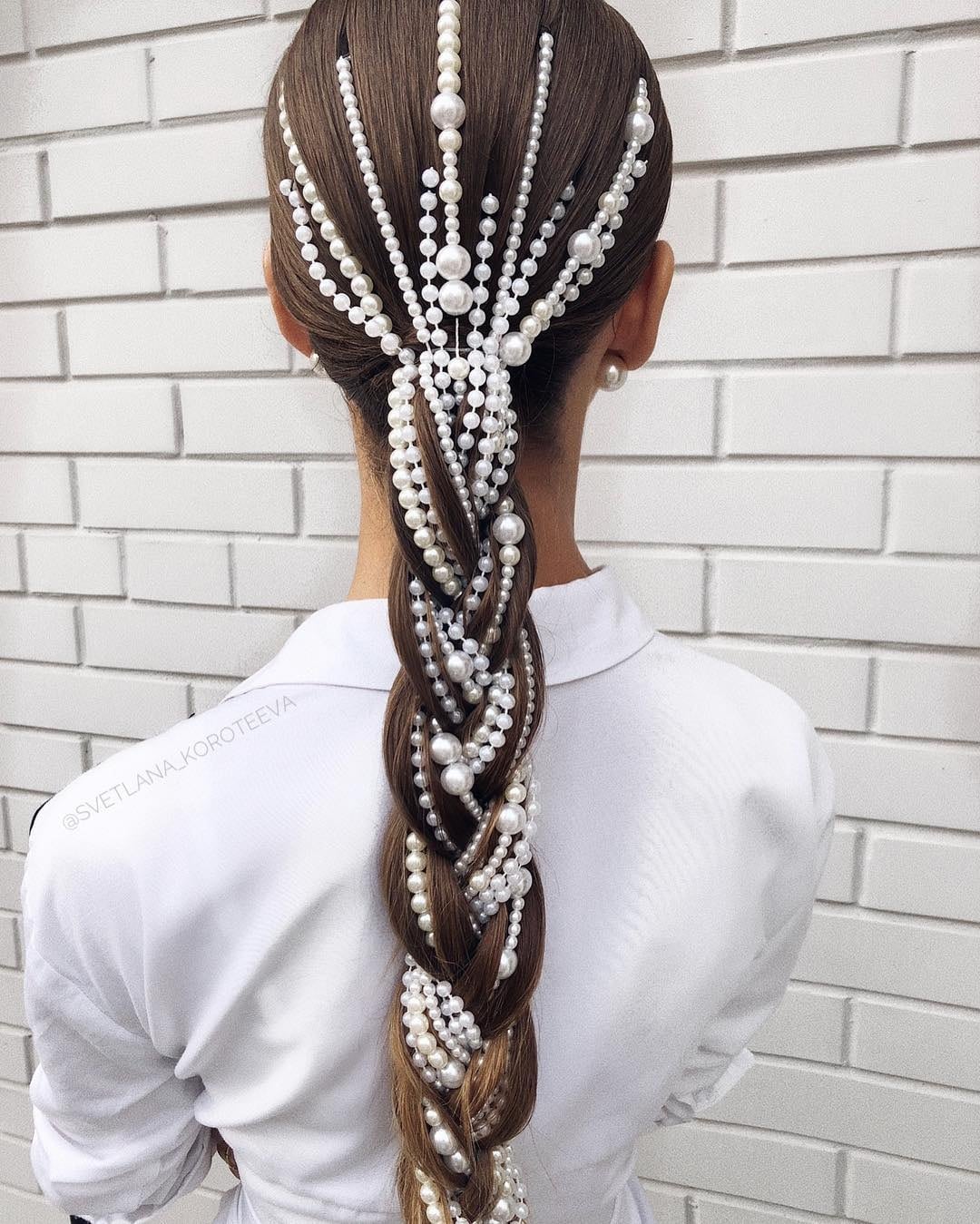 we-are-totally-in-love-with-these-bridal-ponytail-ideas