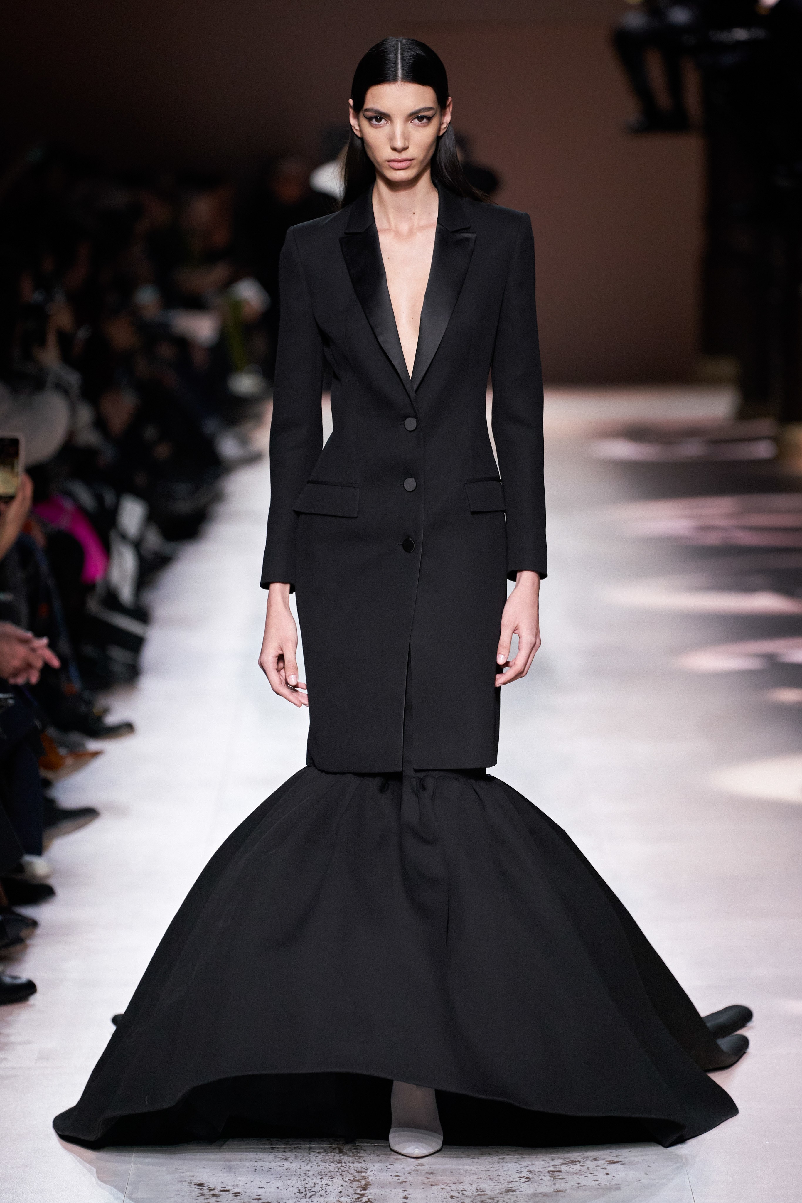 our-10-favourite-looks-from-the-givenchy-spring-2020-haute-couture-show