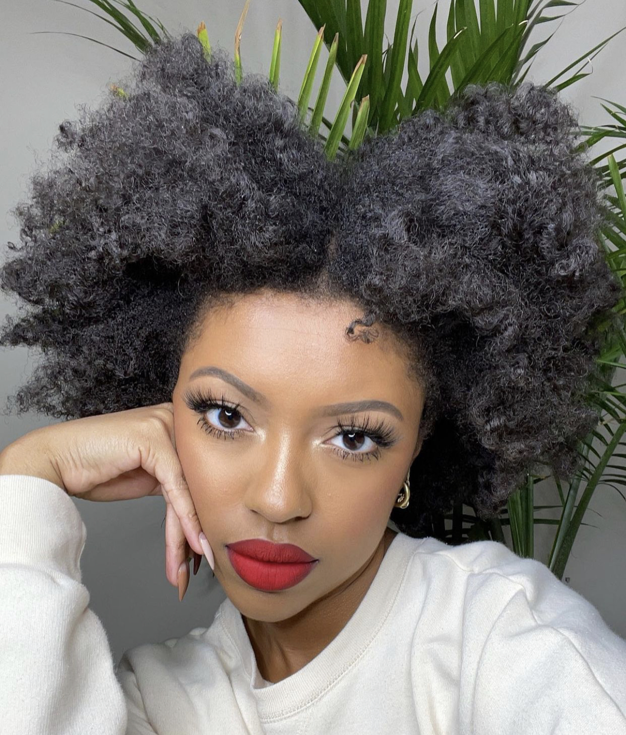valentine-day-makeup-looks-and-ideas-on-black-girl-natural-hair