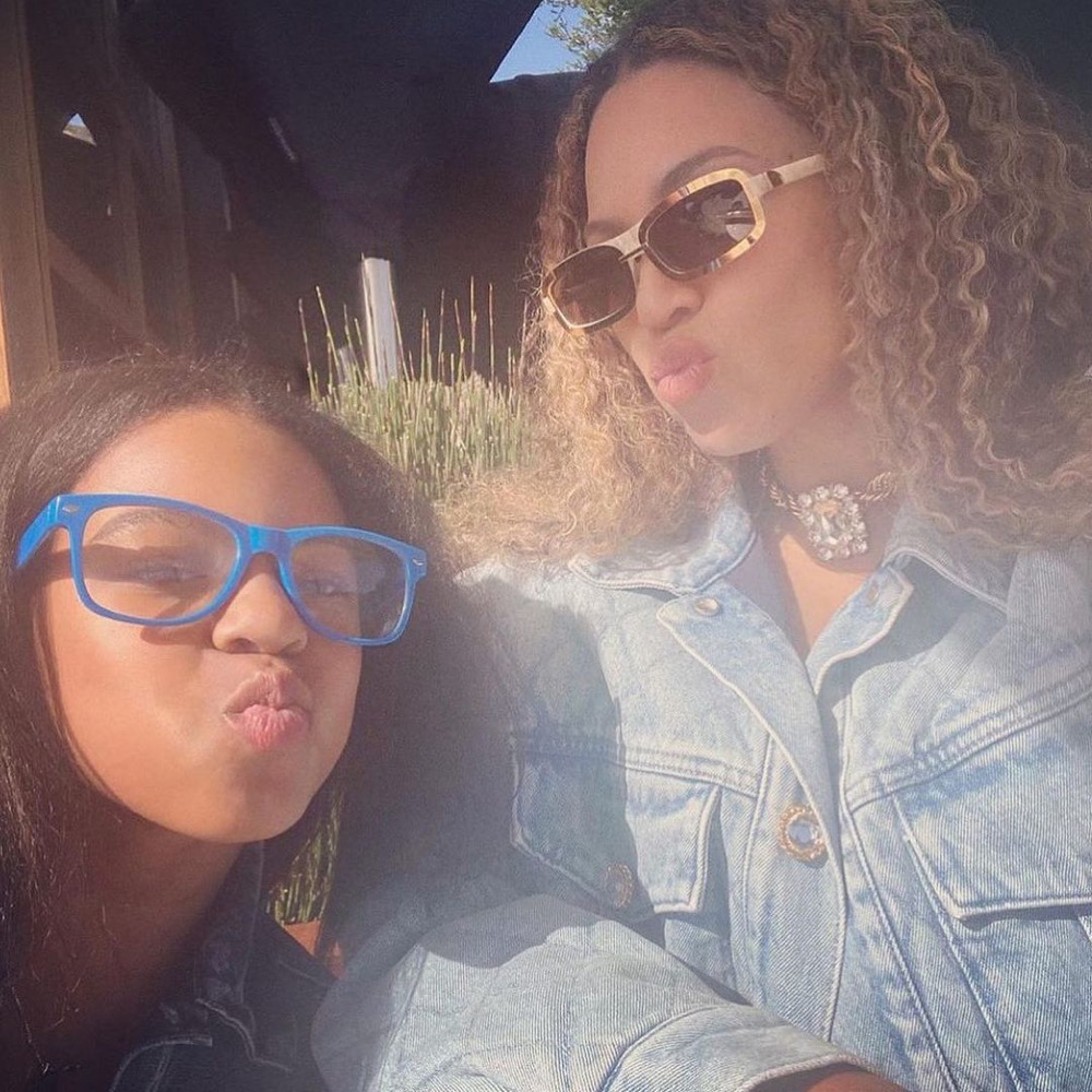 blu-ivy-carter-narrates-hair-love-omah-lay-american-record-label-ansu-fati-surgery-latest-news-global-world-stories-tuesday-november-2020-style-rave