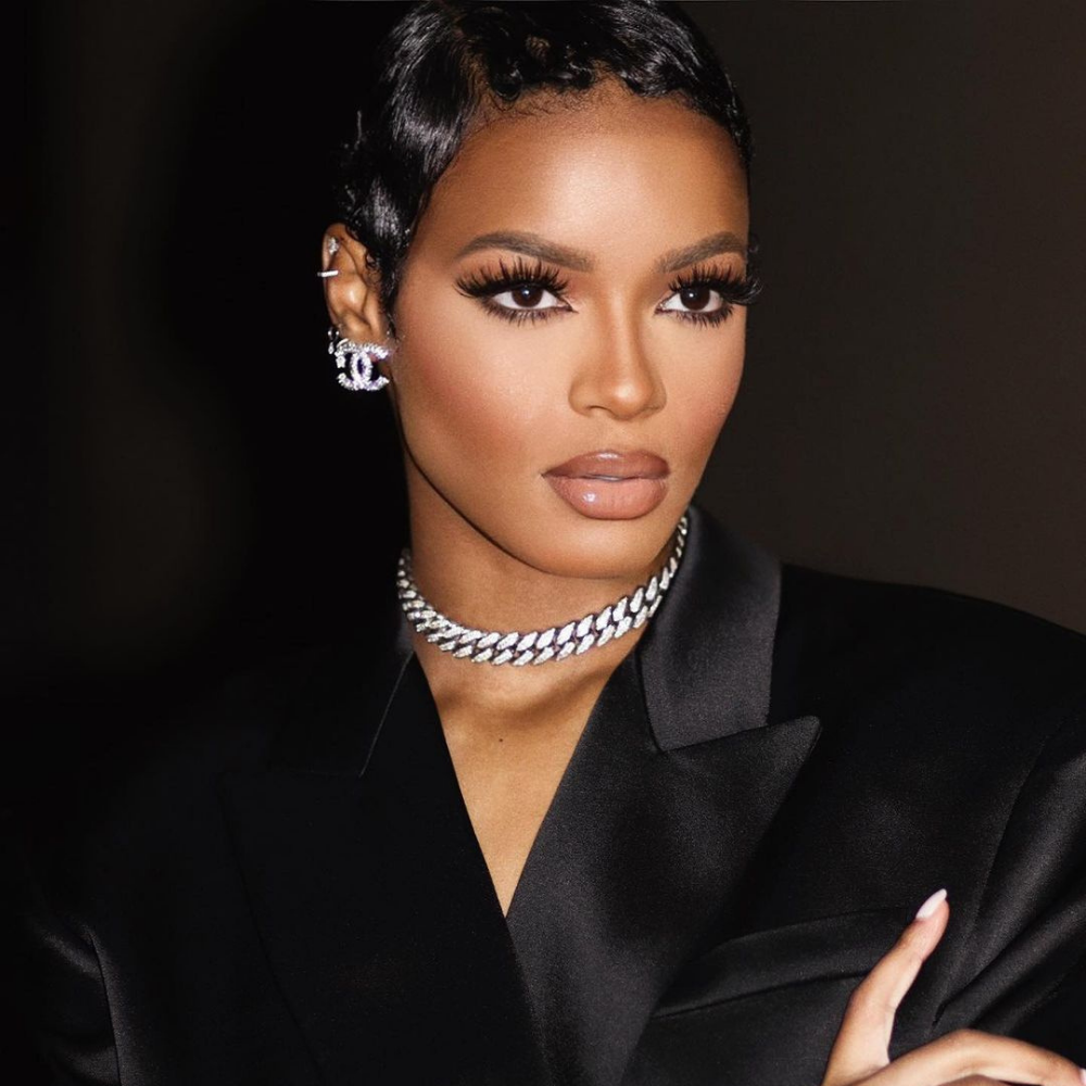 didi-stone-fenty-chain-choker