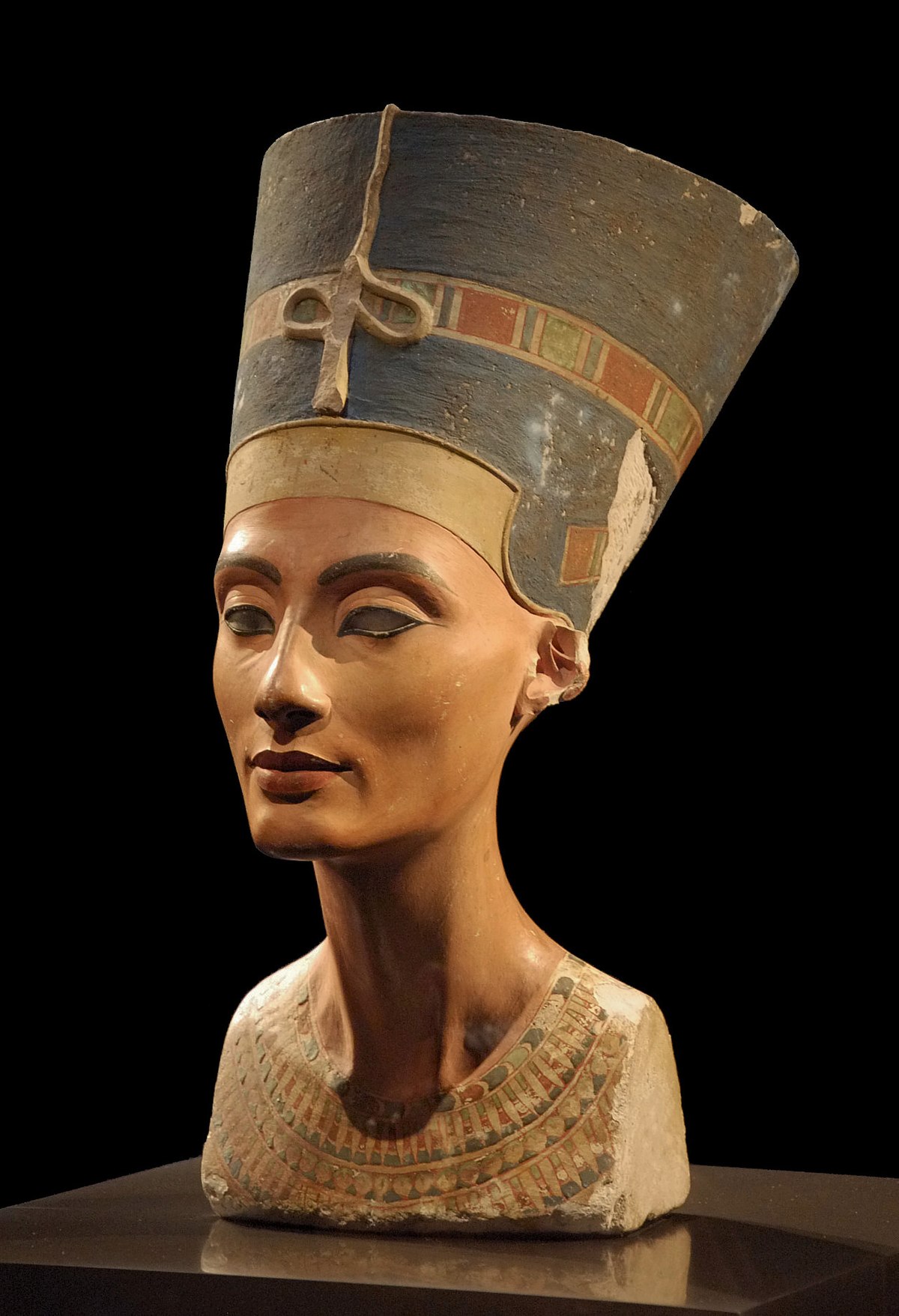 Nefertiti-african-queens-in-history