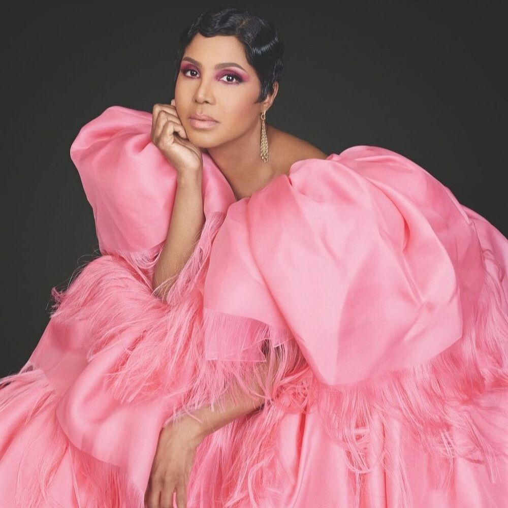 toni-braxton-fragrance-style-rave