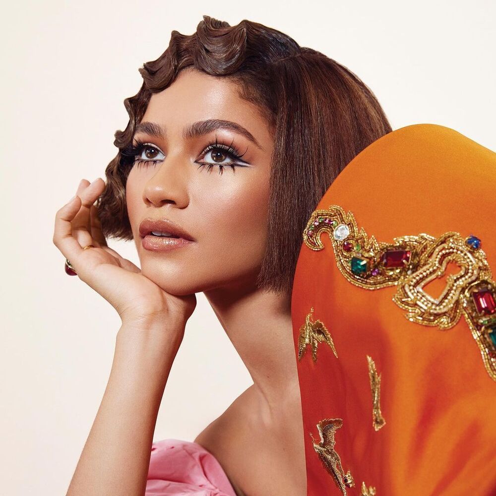 zendaya-cfda-fashion-icon-award-style-rave