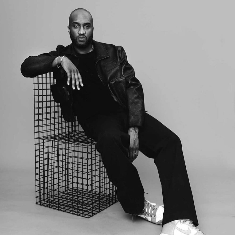 Trained as an architect and once worked as a DJ, fashion has always been @ virgilabloh 's passion. In 2009 he interned at Fendi's…