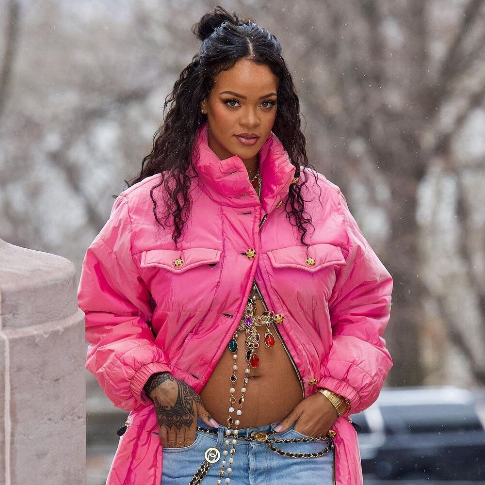 rihanna-pregnant-style-rave