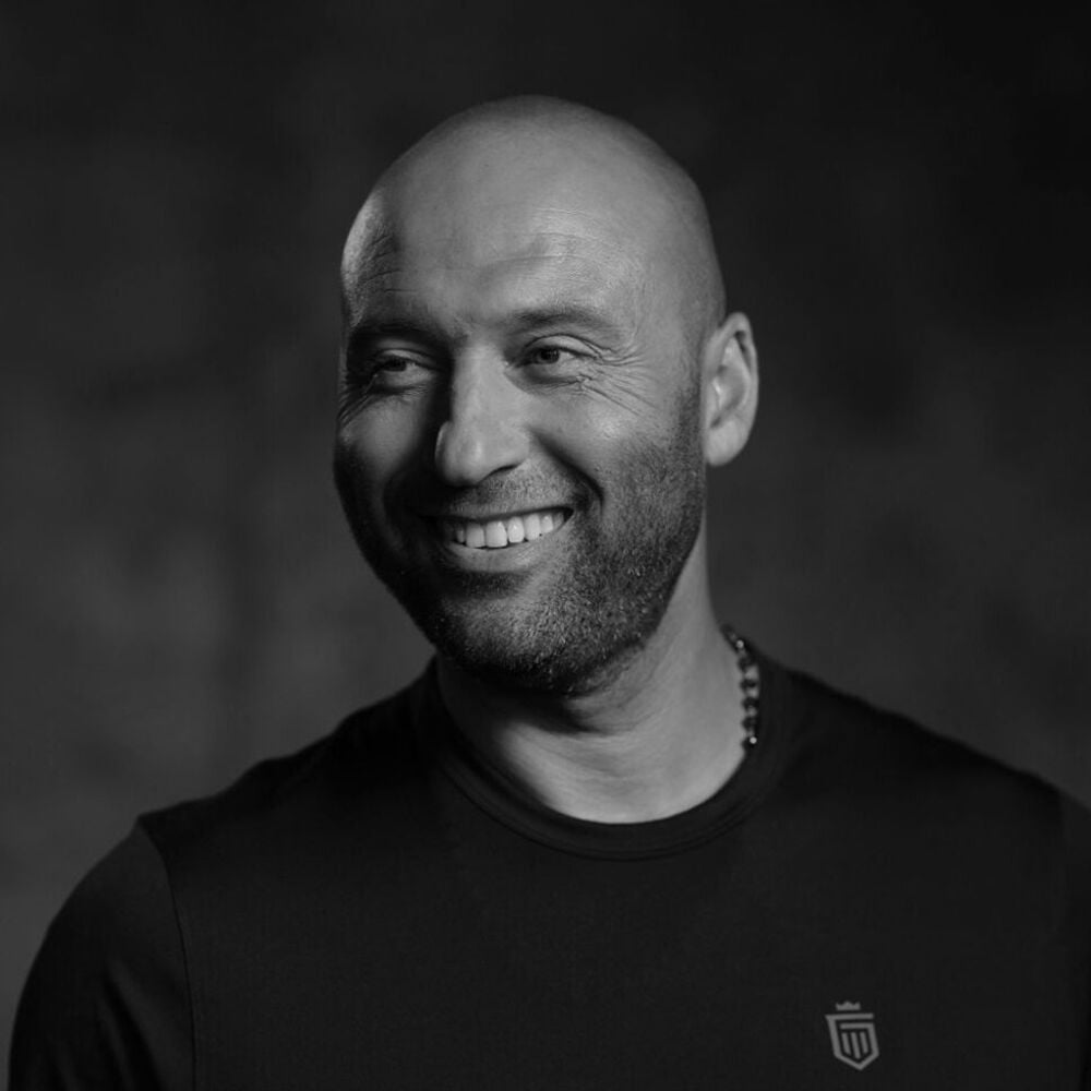 derek-jeter-net-worth-style-rave