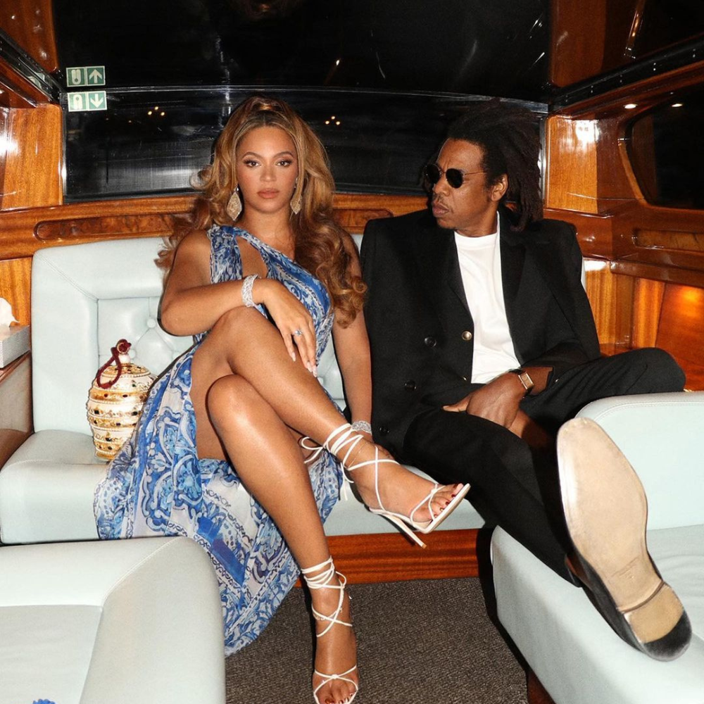 beyonce-and-jayz-show-yatch-life-of-high-net-worth-individuals