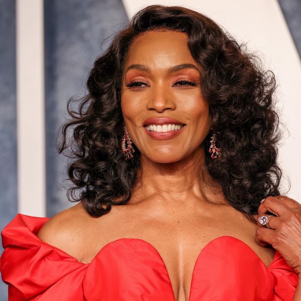 angela-bassett-honorary-oscar-style-rave