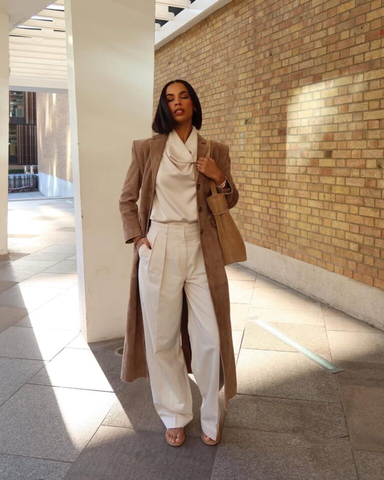 Old Money Style: 10 Ways For Women To Body This Classic Trend