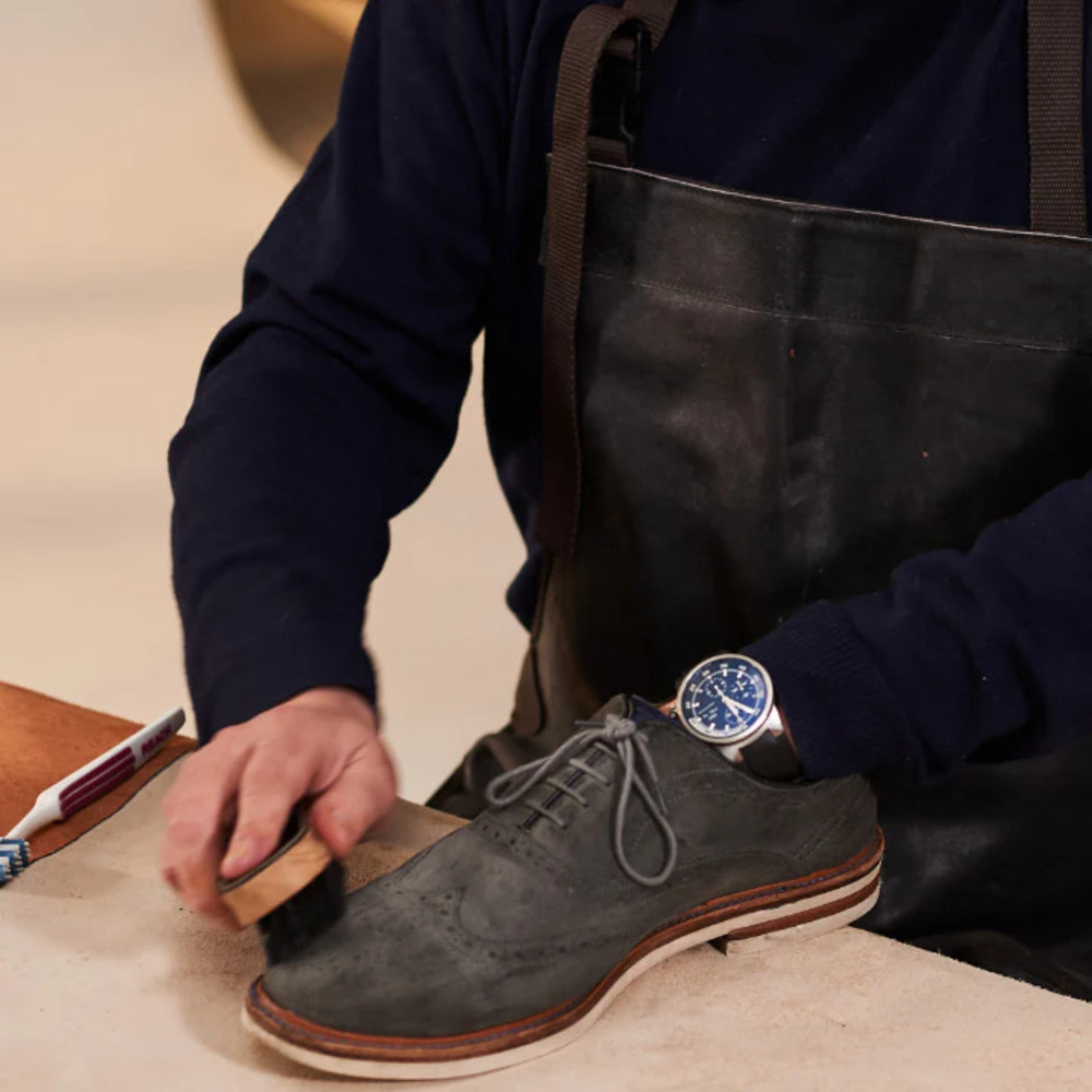 how to clean suede shoes-style-rave-