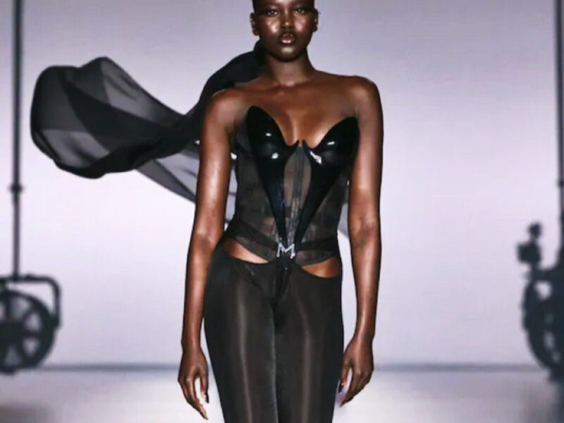 gravity-defying bras return-style-rave-