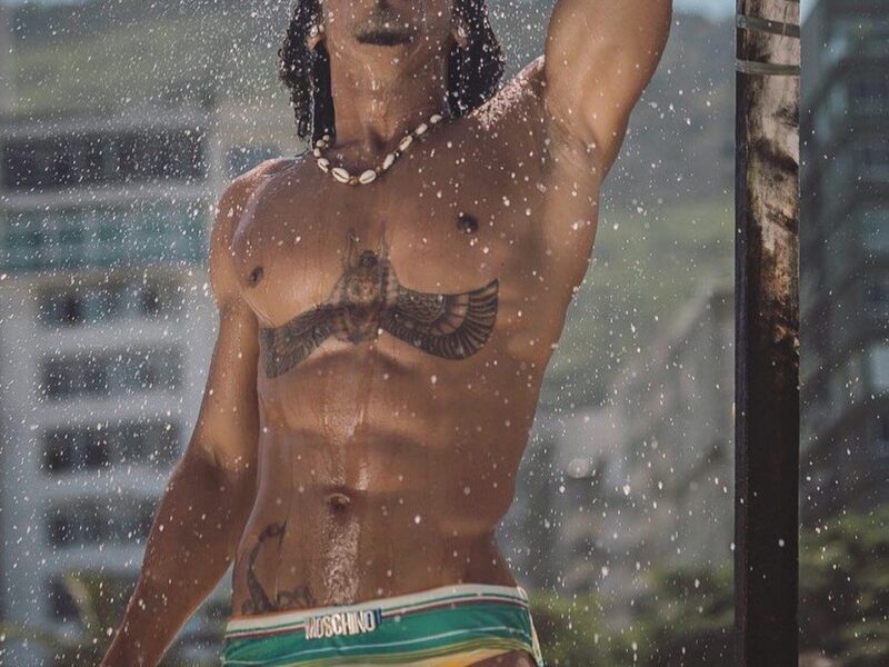 budgie-smugglers-men-swim-brief-style-rave