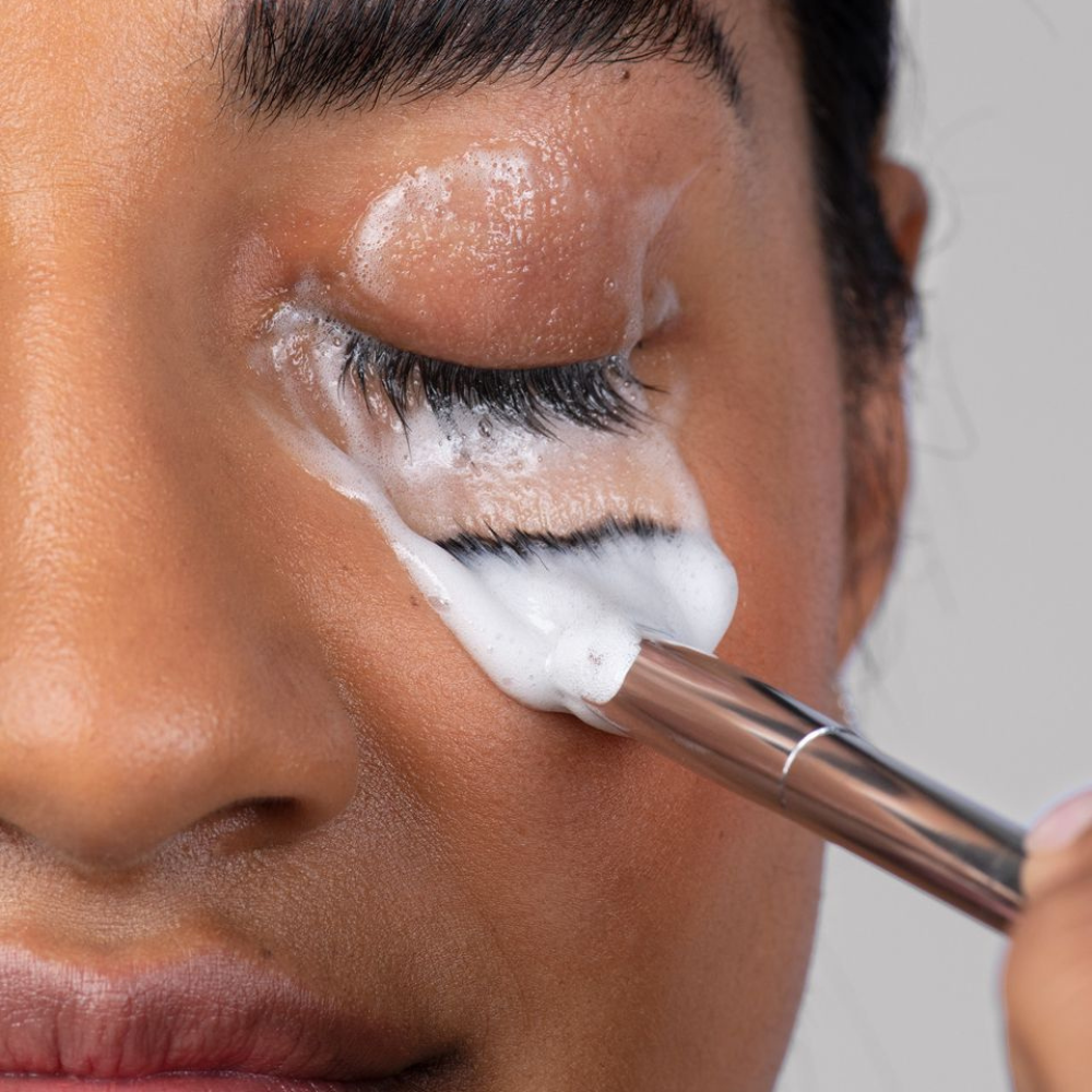 what-is-eyelash-shampoo-style-rave