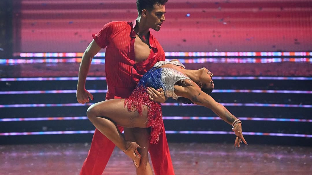 dancing-with-the-stars-2025-premiere-style-rave