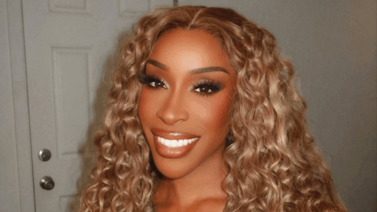cinnamon-blush-makeup-style-rave
