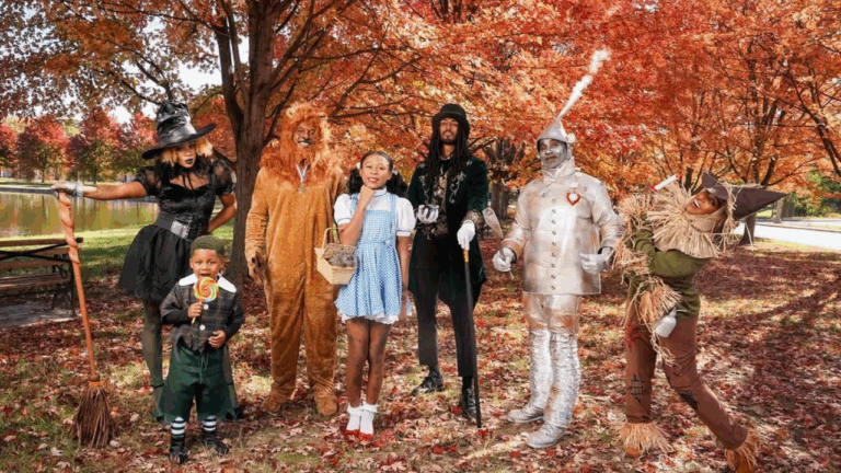 family-halloween-costume-ideas-style-rave