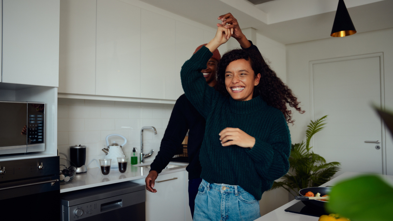 fall-date-ideas-style-rave