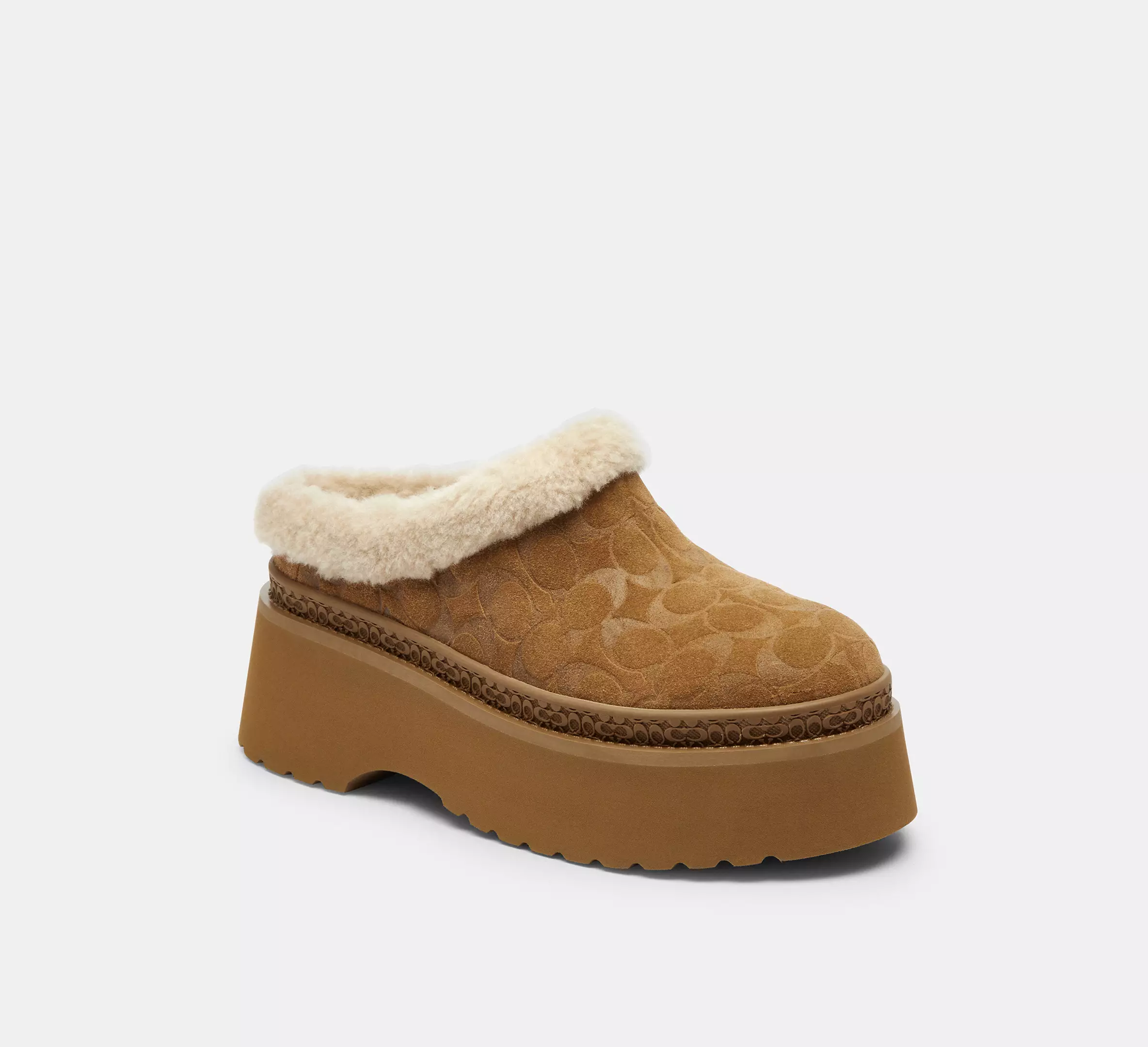 Закрытие Trainer Fabric Gold Hardware Detail - Сравнение тканей Coach и традиционных вилок