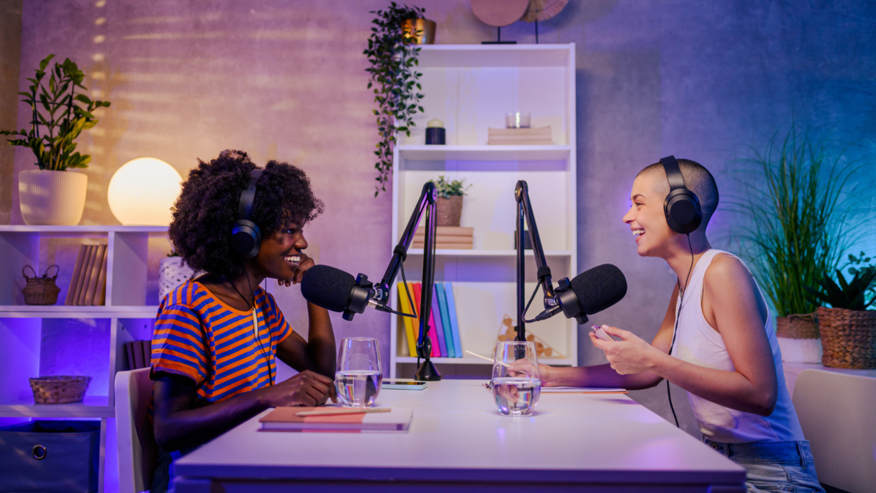 best-podcasts-for-motivation-style-rave