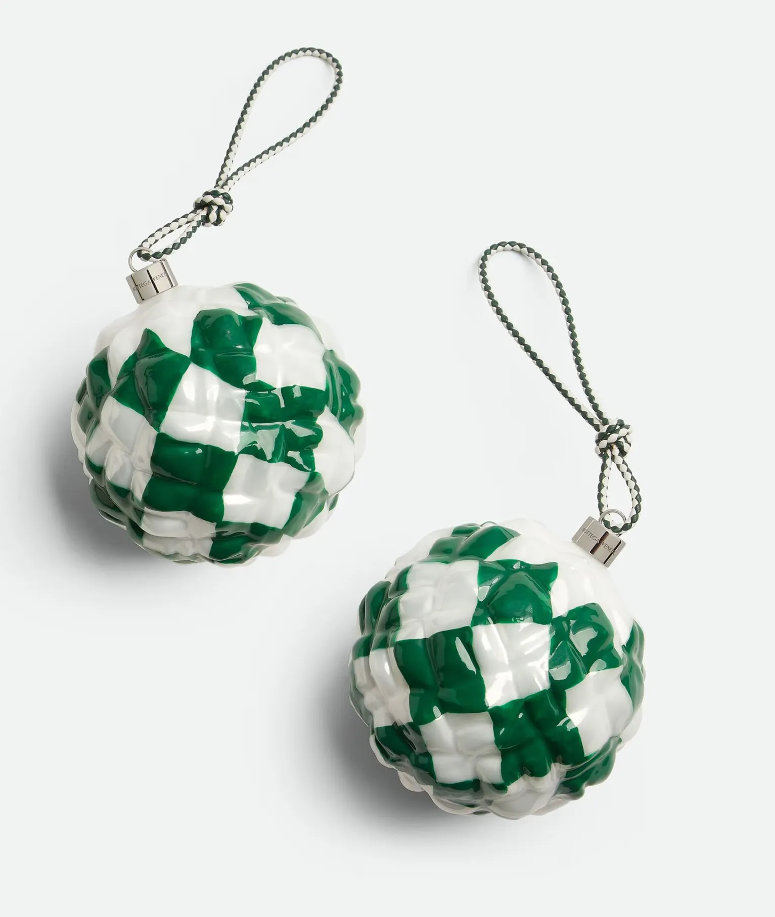 christmas-ornaments-decorations-style-rave