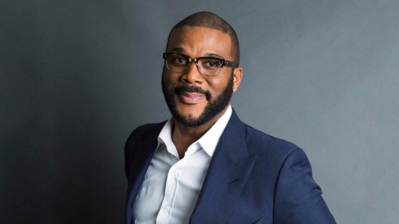 tyler-perry-support-style-rave