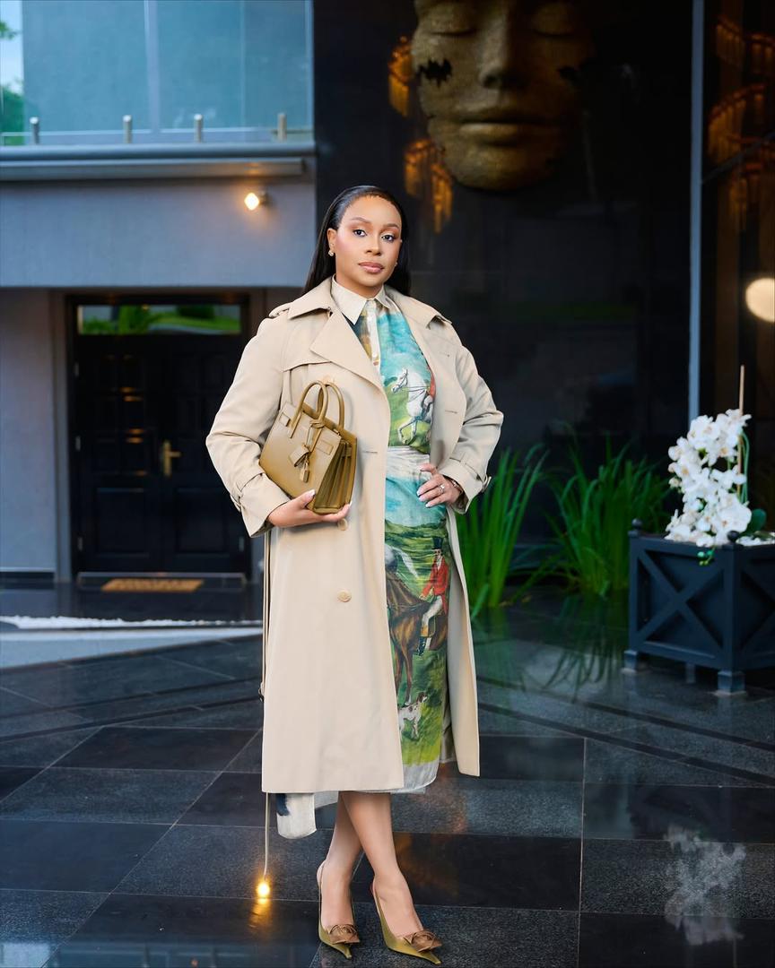 UK cool-weather vacation outfits