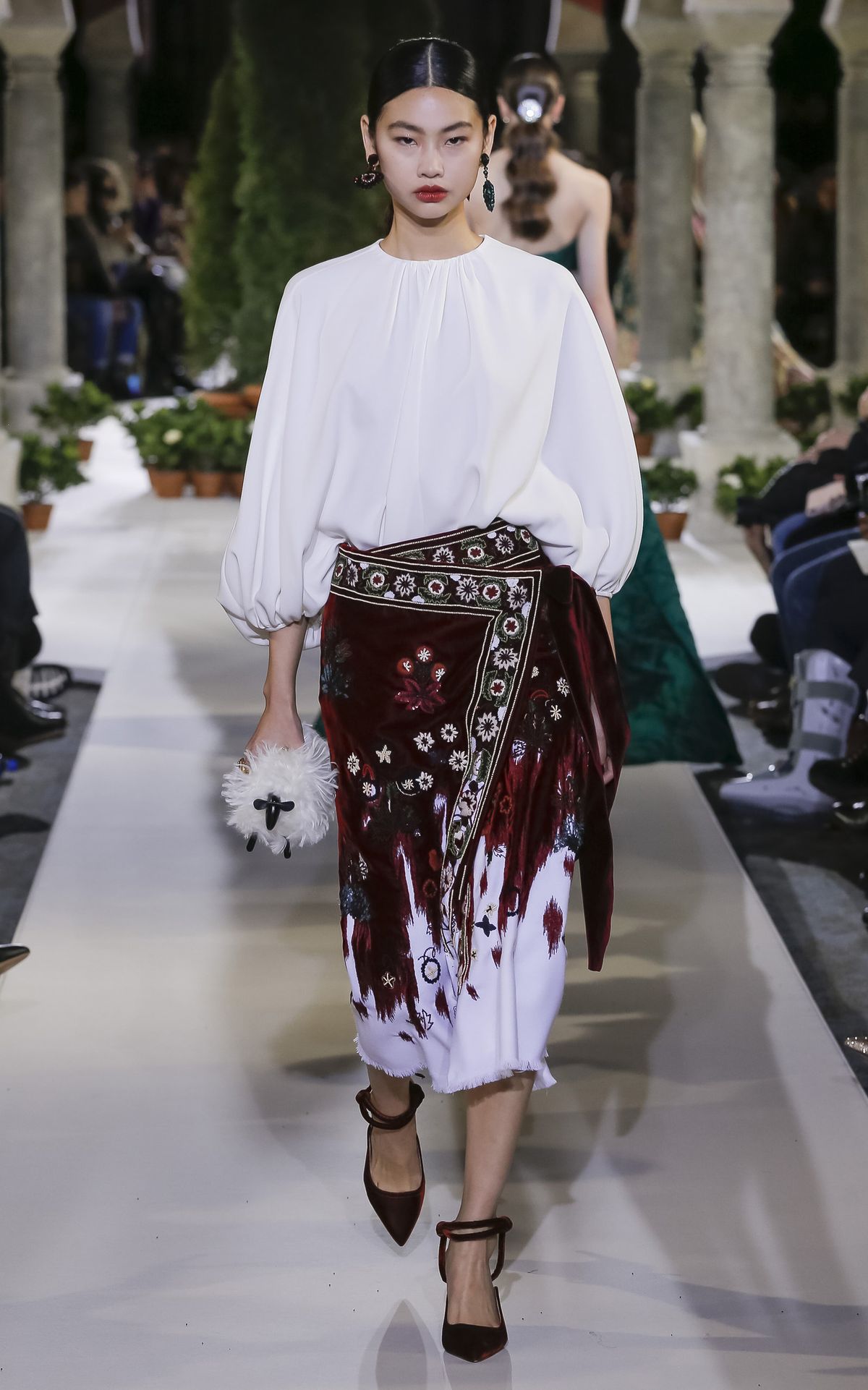 Oscar de la Renta catwalk show