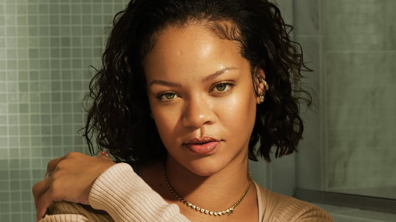 hyaluronic-acid-benefits-in-winter-style-rave