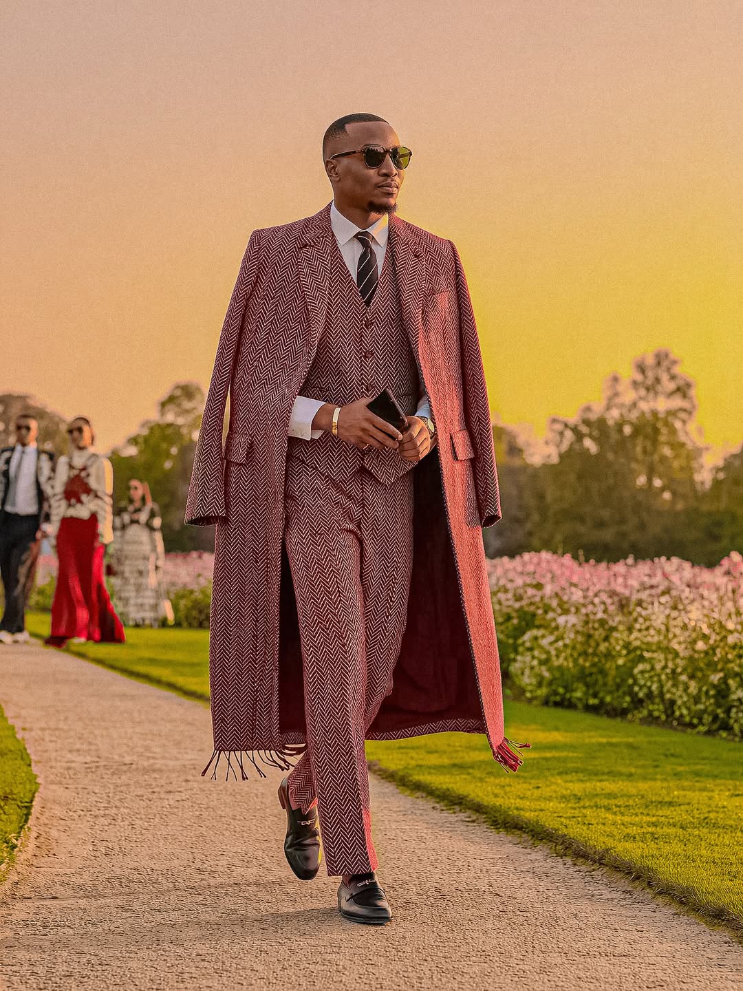 christmas-colors-outfits-style-rave