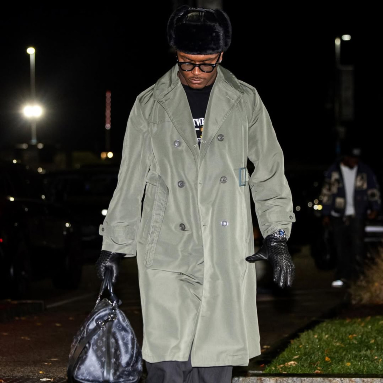 winter-accessories-gloves-socks-style-rave