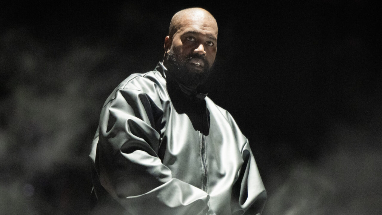 kanye-west-apology-style-rave