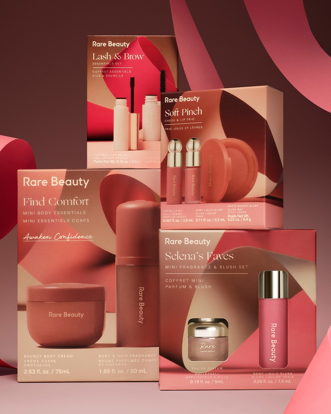 Маленькие косметические подарки и мини-продукты, идеально подходящие для идей косметических подарков в честь праздника