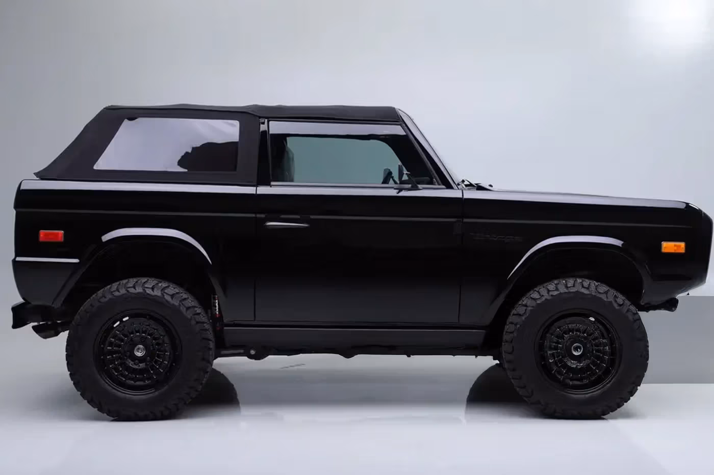 Kevin Hart’s Custom 2024 Ford Bronco Heads To Auction