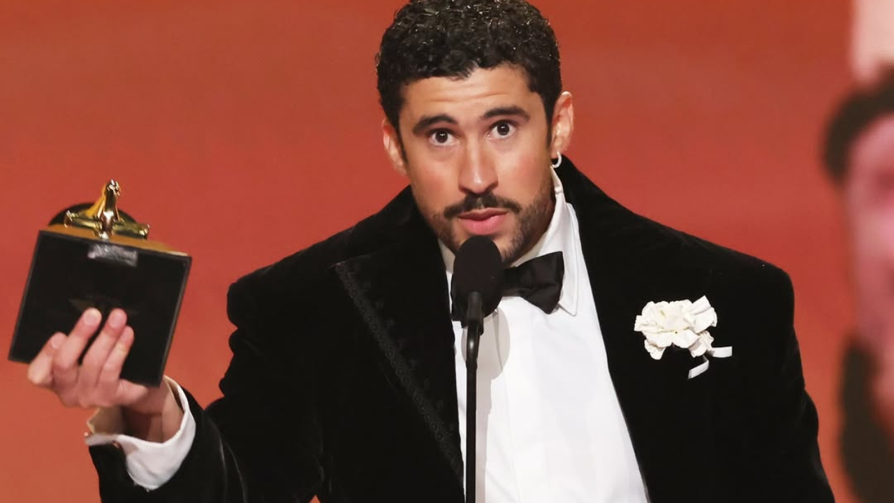 bad-bunny-popular-love-songs-style-rave