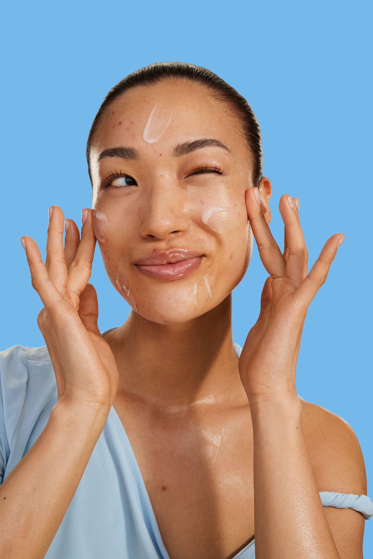 Skincare routine products for best acne scar removal results