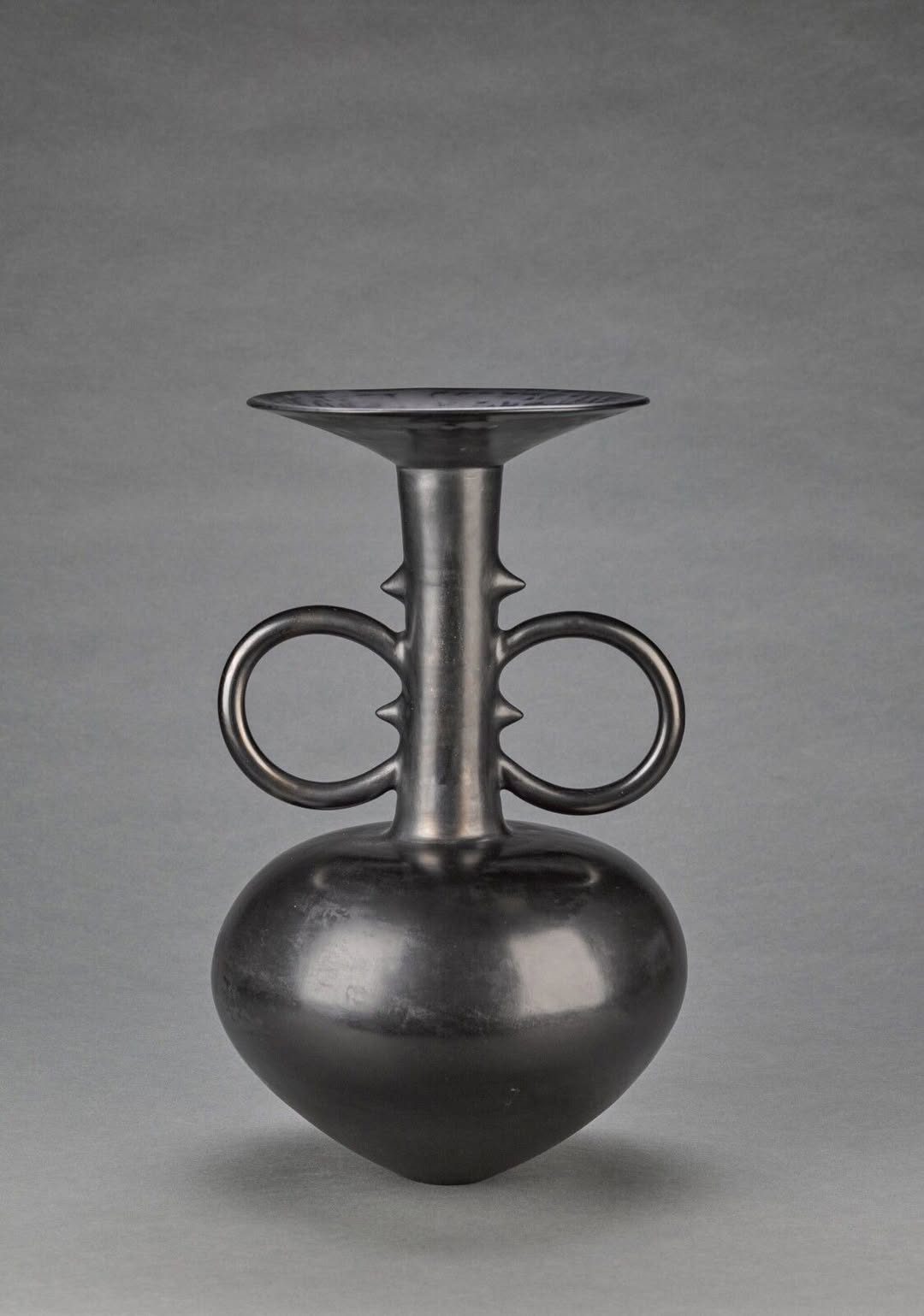 magdalene-odundo-xavier-hufkens-art-artworks-style-rave