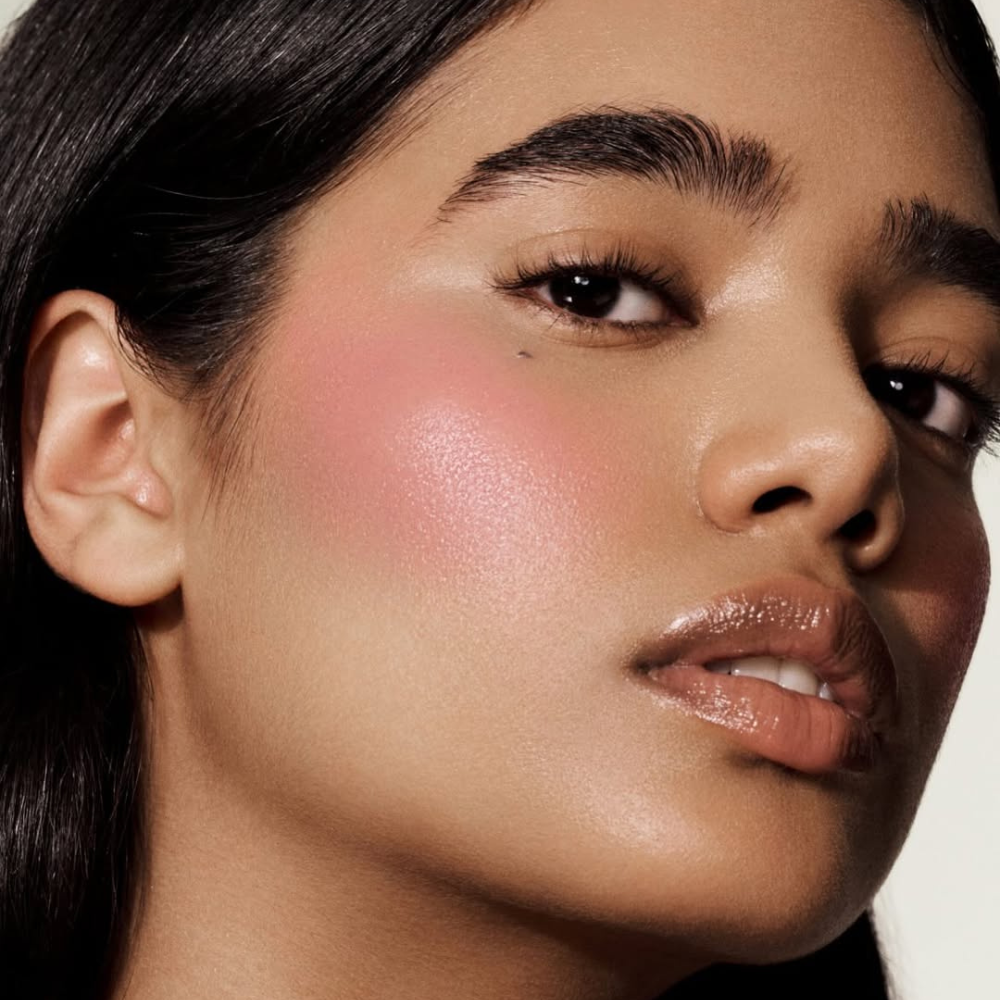 The Best Sunscreens To Wear Under Makeup For A Flawless Finish The Best Sunscreens To Wear Under Makeup For A Flawless Finish