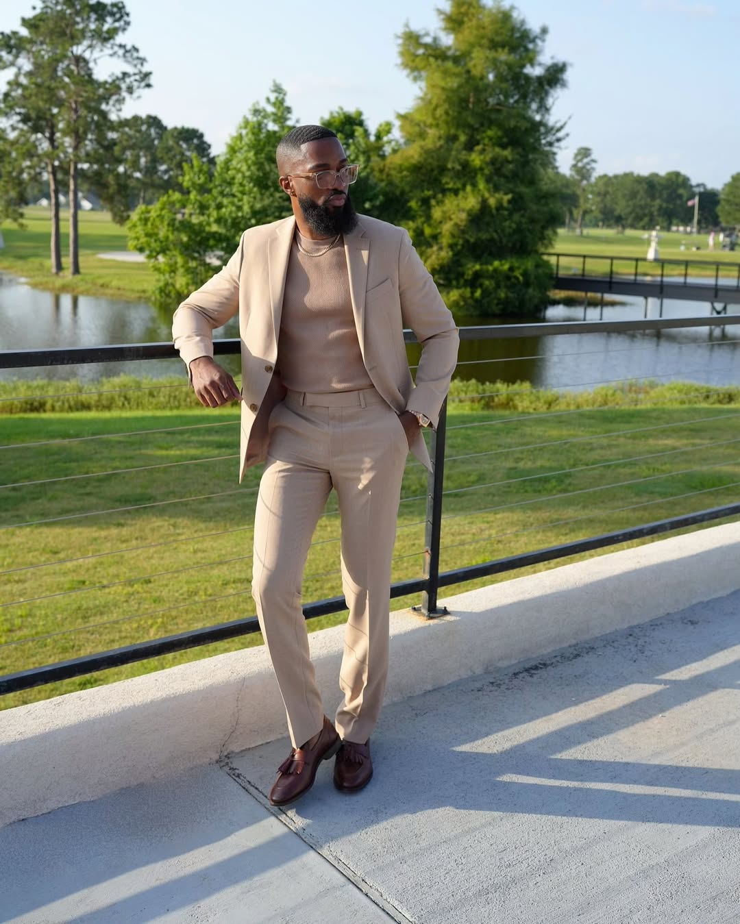 spring-wedding-guest-outfits-for-men-style-rave