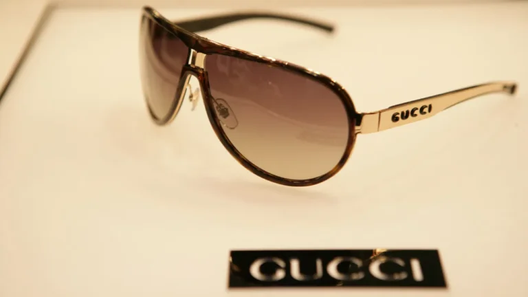 google-gucci-smart-glasses-style-rave