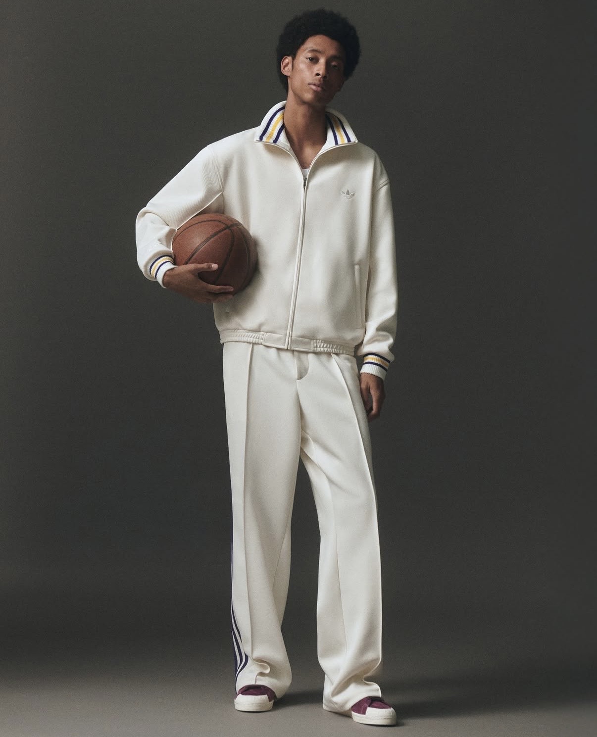 streetwear and luxury fashion