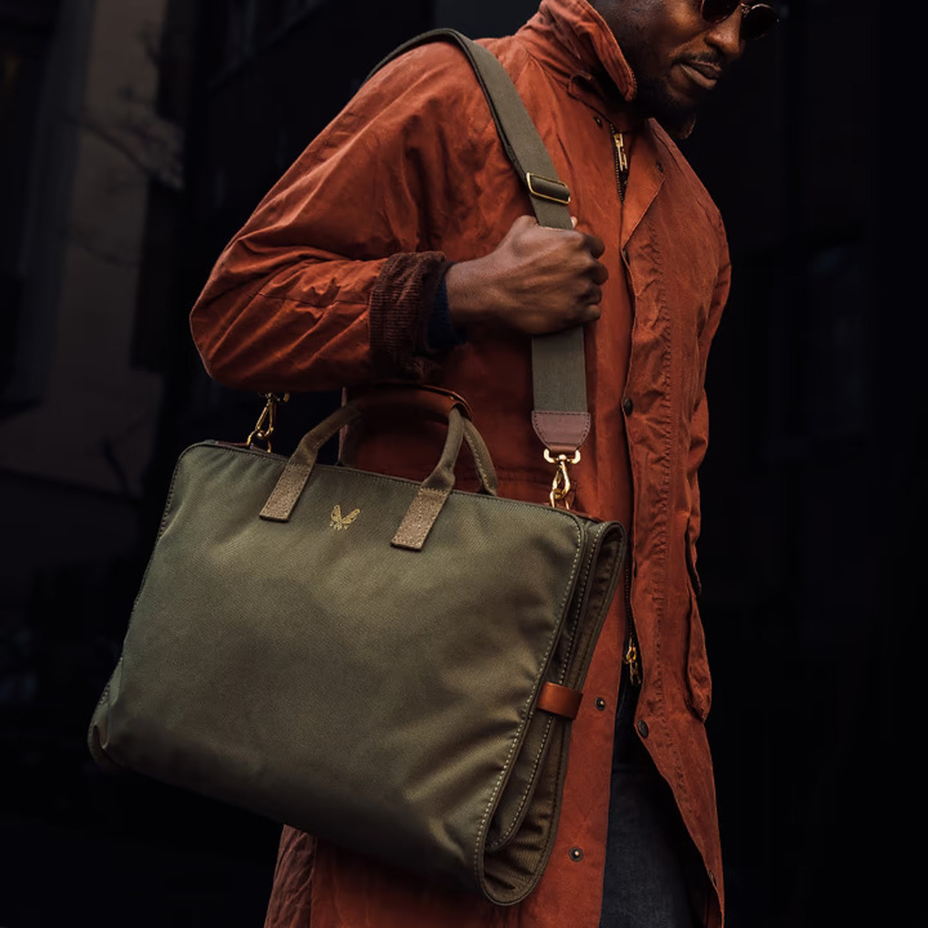 bennett-winch-travel-bag-style-rave