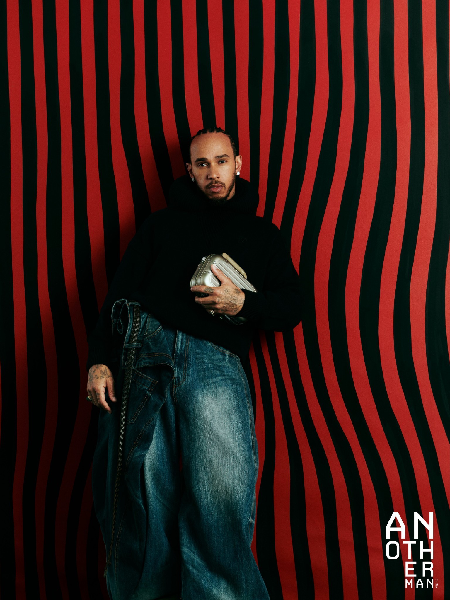 lewis-hamilton-rimowa-luggage-brand-style-rave