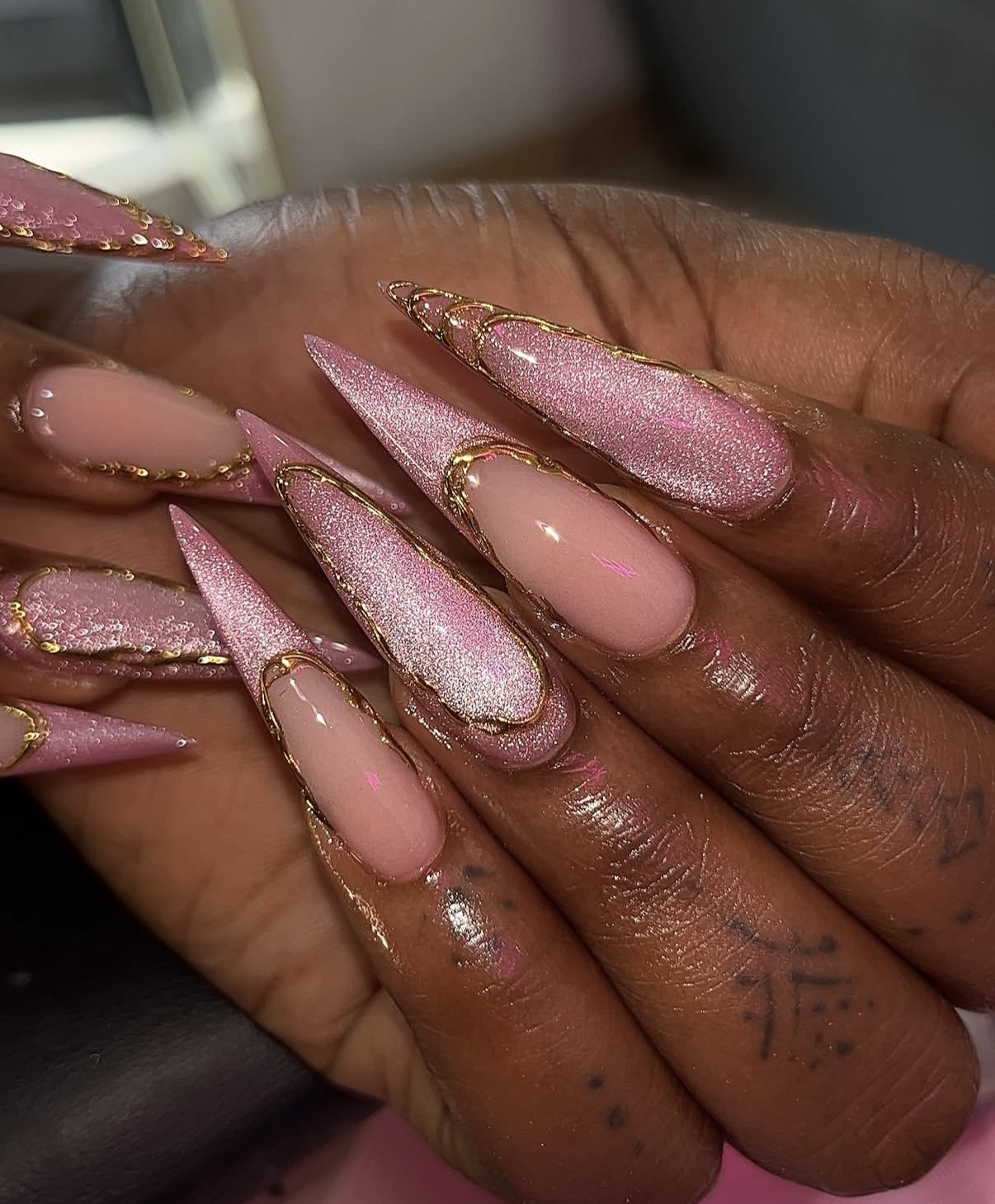 modern chrome nails design