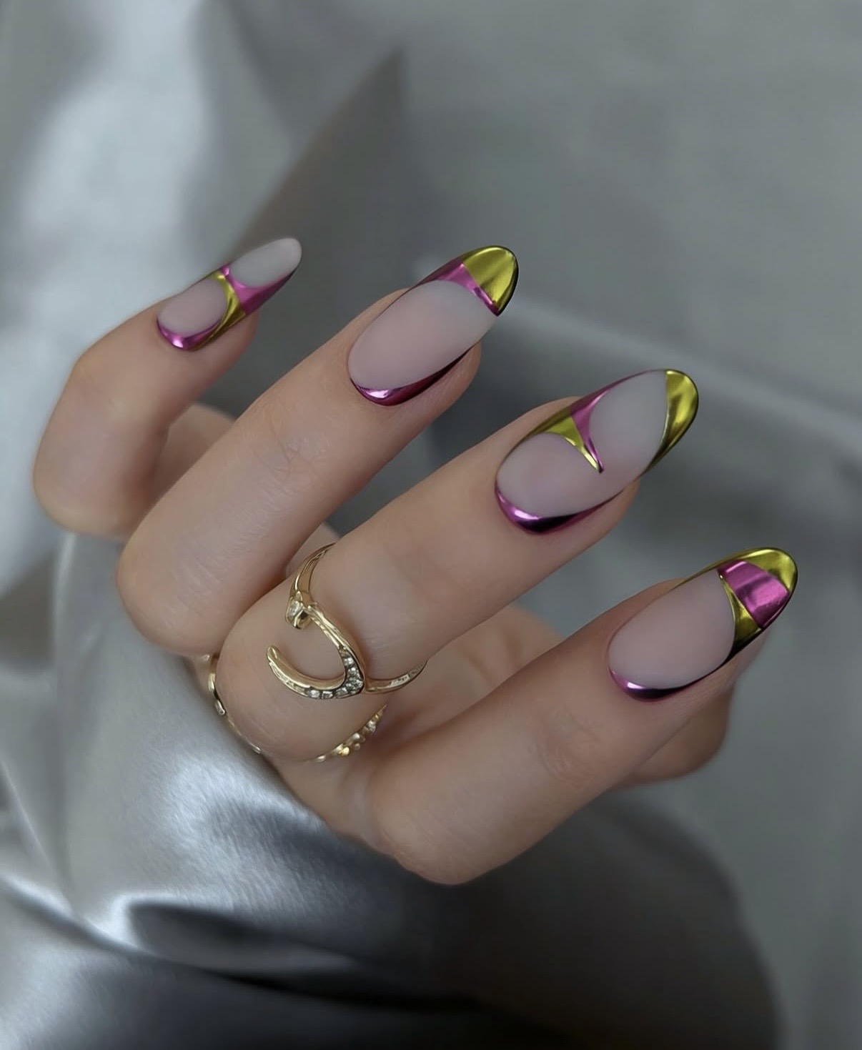 modern chrome nails design