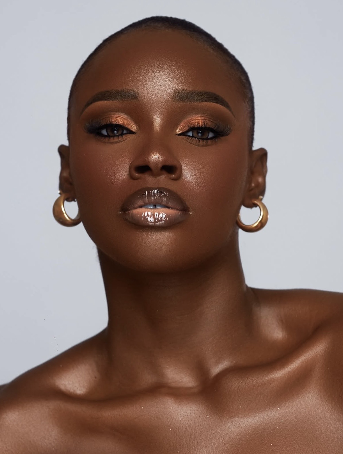 Dewy vs. Matte Makeup: Which Finish Actually Works Best for Your Skin? Dewy vs. Matte Makeup: Which Finish Actually Works Best for Your Skin?
