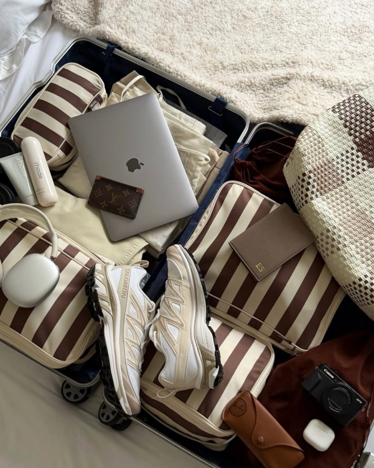 travel-essentials-style-rave